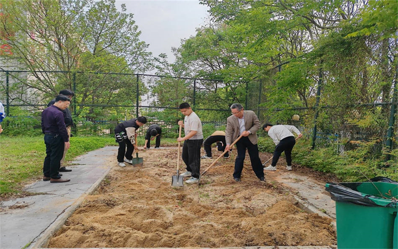 校園綠化齊參與，共建美麗理工校園